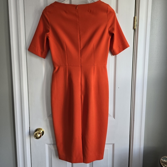 πOrange Shift Dress - Picture 6 of 9